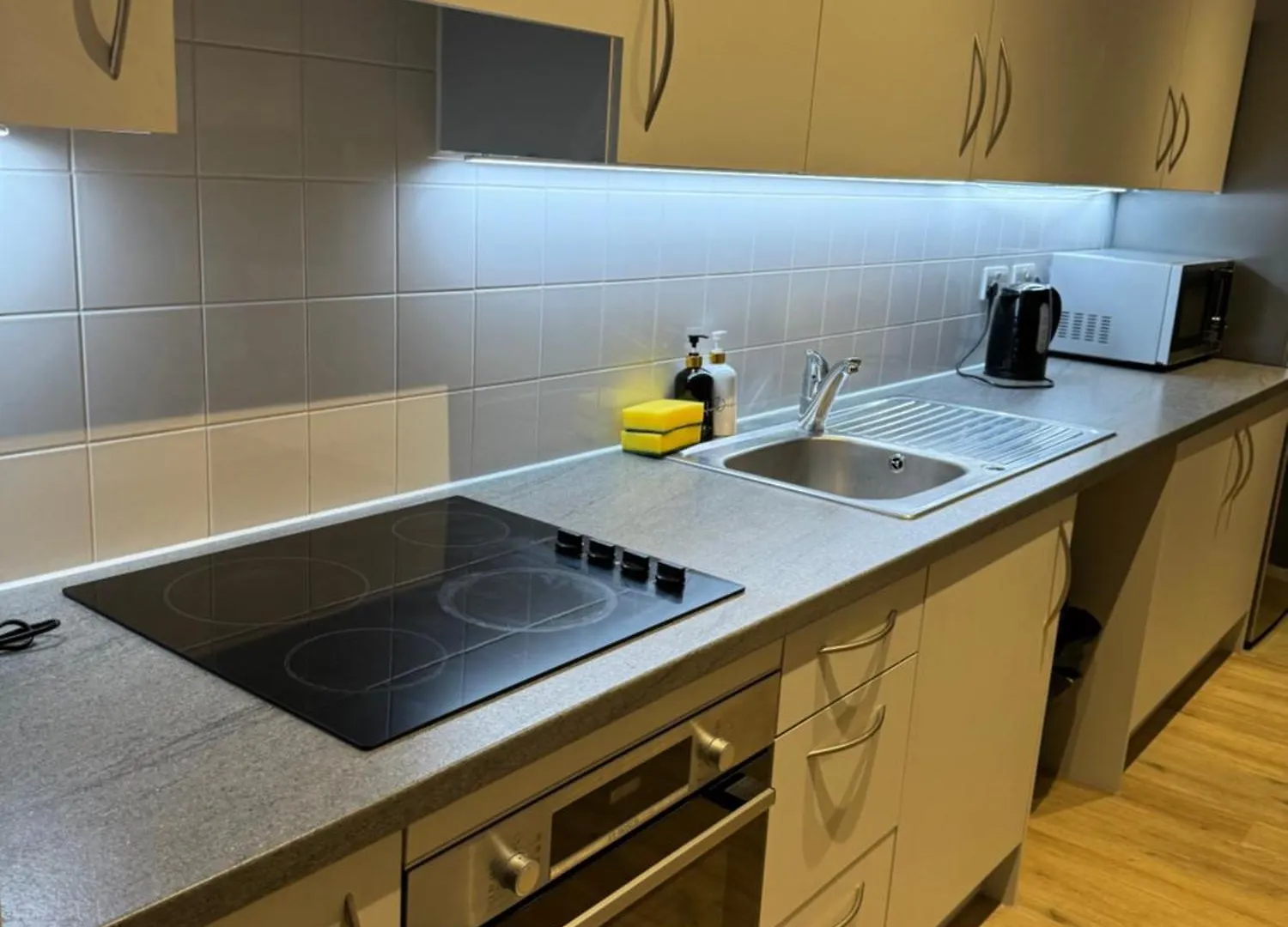 The Skyline Residence 0*, London United Kingdom